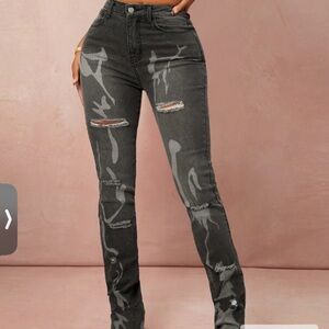 SHEIN Dark Gray Distressed Straight Leg Jeans